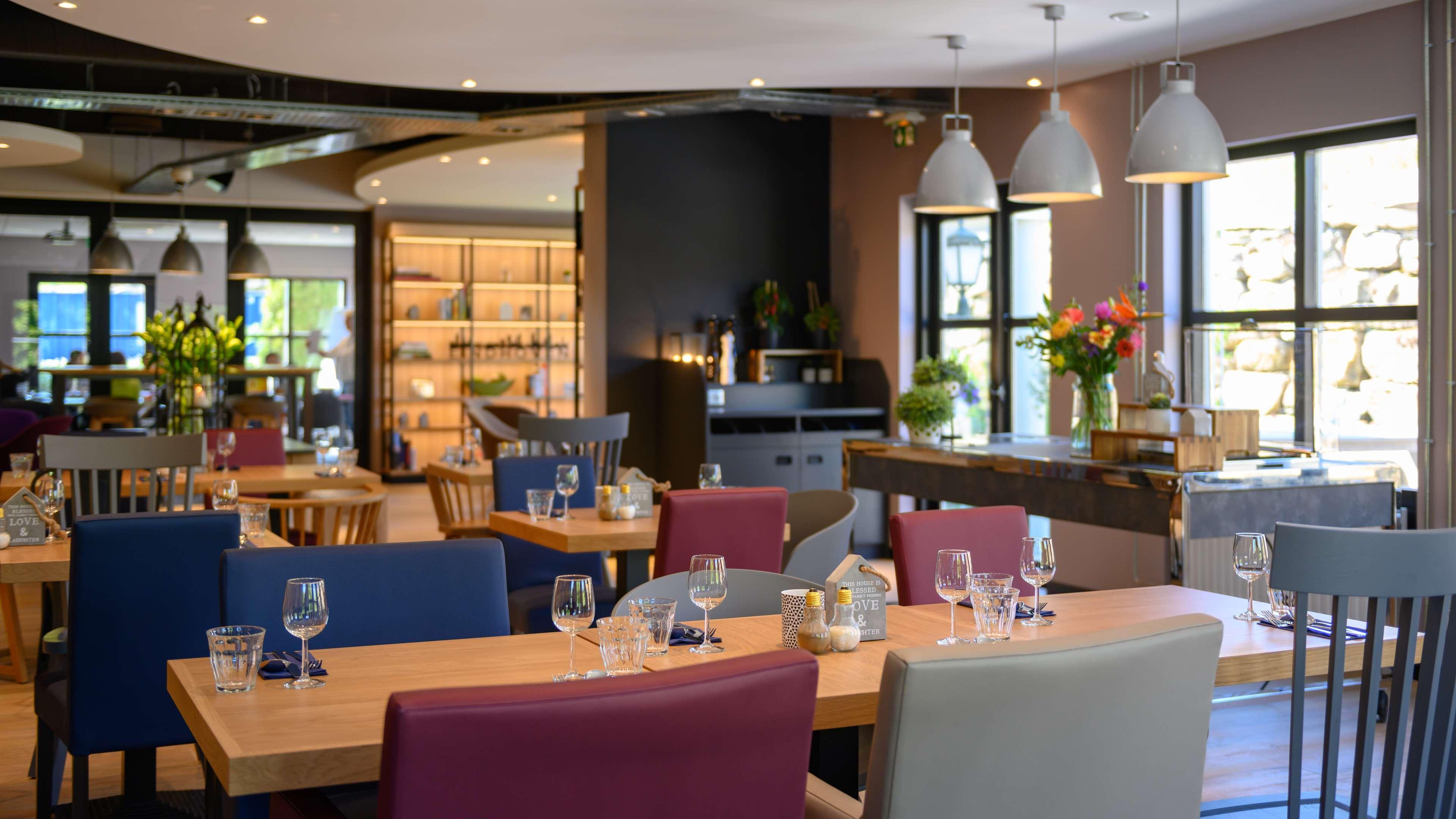 Hotel Campanile & Restaurant 3*