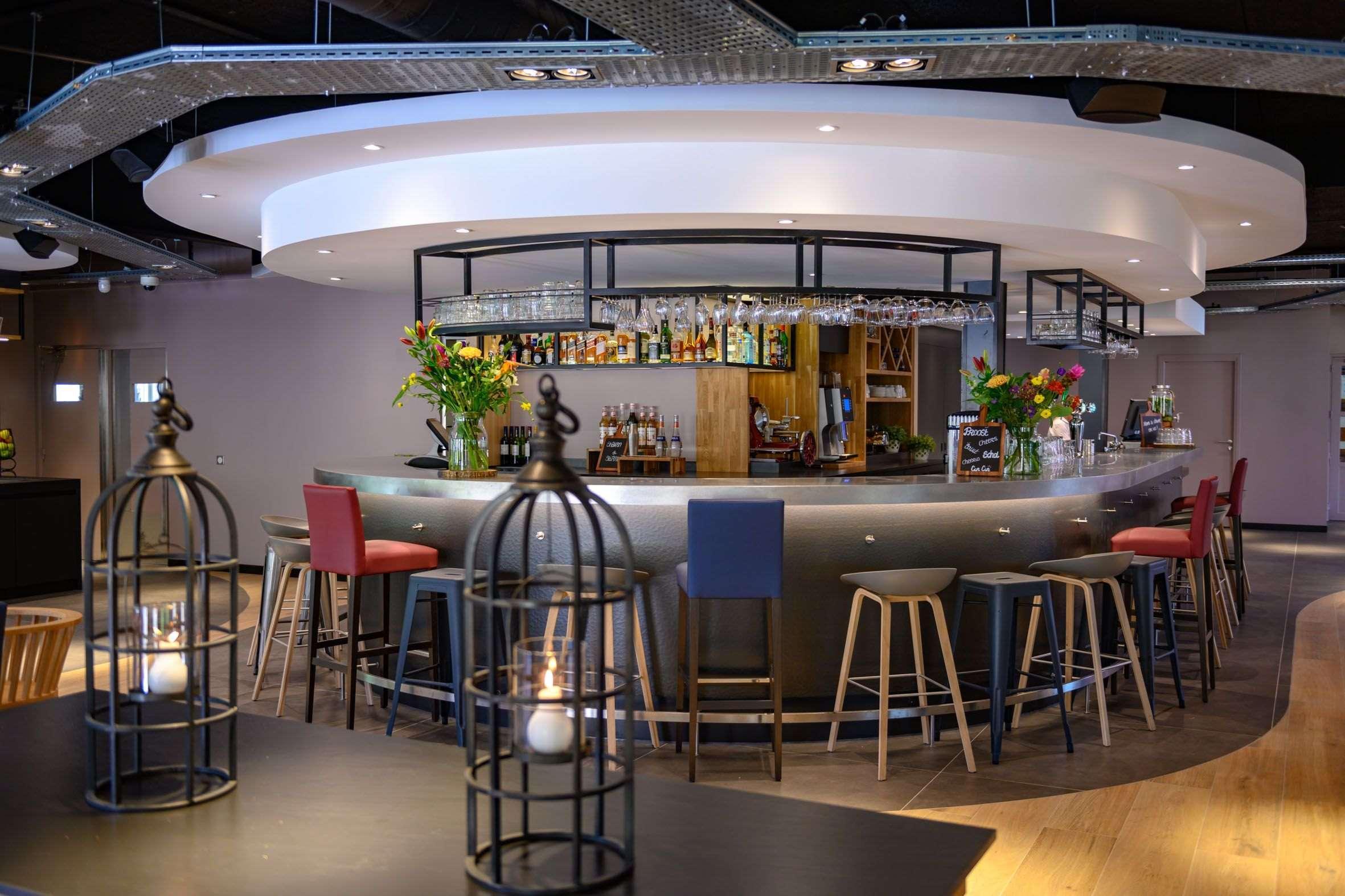 Campanile & Restaurant 3*